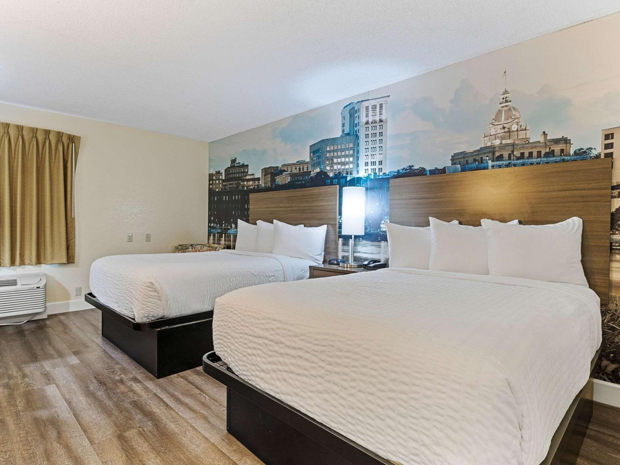 Clarion Pointe Savannah Gateway I-95 Buitenkant foto